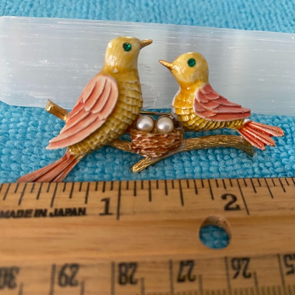 Vintage Nesting Bird Pin, Costume Jewelry, Jonette Jewelry Company - Picture 2 of 5